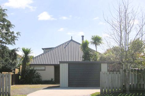 Photo of property in 87b Simpson Road, Papamoa Beach, Papamoa, 3118