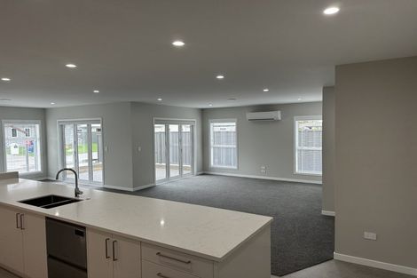 Photo of property in 20 George Yee Place, Taradale, Napier, 4112