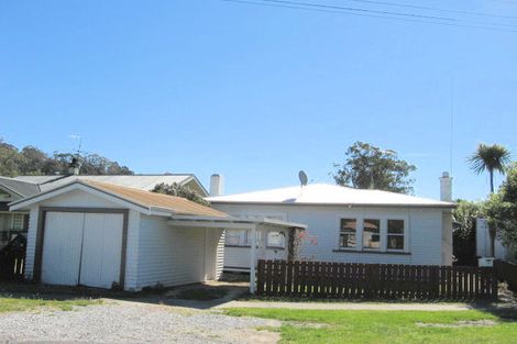 Photo of property in 15 Dickson Street, Kaiti, Gisborne, 4010