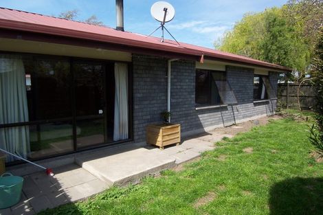 Photo of property in 2/54 Springs Road, Hornby, Christchurch, 8042