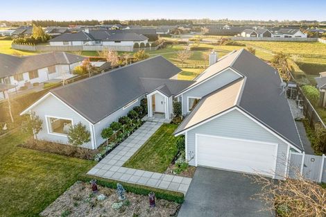 Photo of property in 5 Westmere Mews, West Melton, 7618