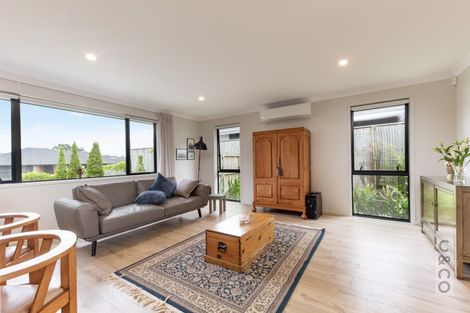 Photo of property in 17 Pitoitoi Drive, Riverhead, 0820