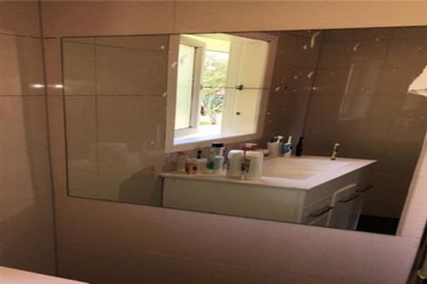 Photo of property in 51 Smythe Road, Henderson, Auckland, 0612