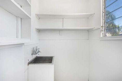 Photo of property in 86 Tawa Street, Melville, Hamilton, 3206