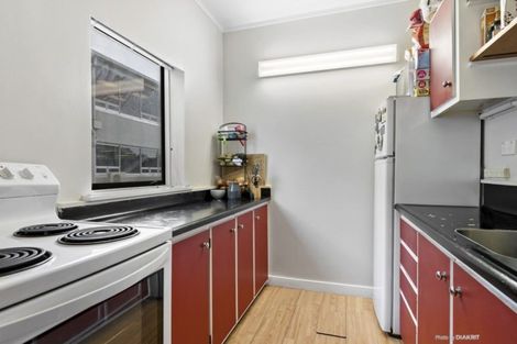 Photo of property in Hobson Court Flats, 14/70u Hobson Street, Thorndon, Wellington, 6011