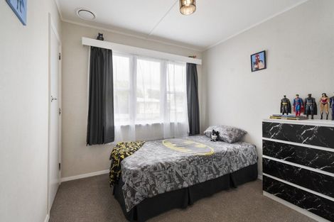 Photo of property in 3 Somerset Crescent, Highbury, Palmerston North, 4412