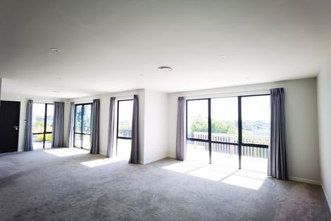 Photo of property in 14 Woodridge Drive, Stanmore Bay, Whangaparaoa, 0932