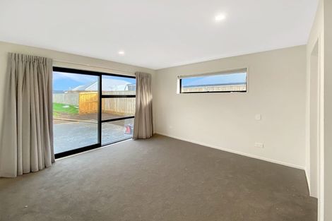 Photo of property in 27 Gemstone Place, Rolleston, 7615