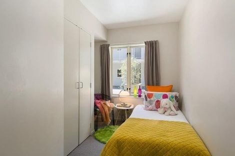 Photo of property in Luxford Villas, 110/72u Herald Street, Berhampore, Wellington, 6023