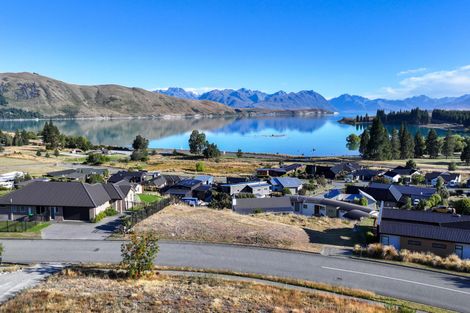 Photo of property in 2 Rankin Rise, Lake Tekapo, 7999