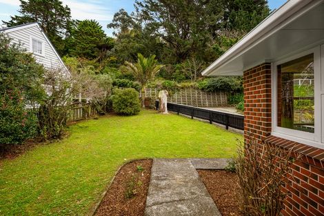 Photo of property in 296 Main Road, Tawa, Wellington, 5028