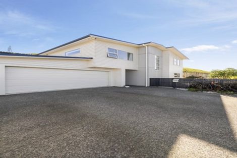Photo of property in 29 Bickerton Rise, Churton Park, Wellington, 6037