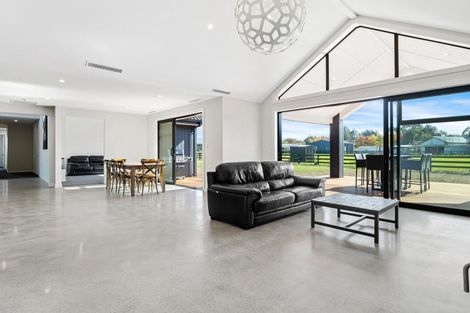 Photo of property in 14 Beal Place, Swannanoa, Kaiapoi, 7692