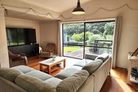 Photo of property in 32 Power Road, Karoro, Greymouth, 7805