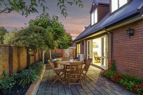 Photo of property in 20 Rugby Street, Merivale, Christchurch, 8014