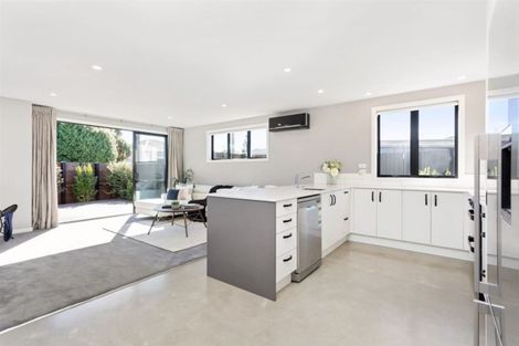 Photo of property in 54 Dover Street, St Albans, Christchurch, 8014