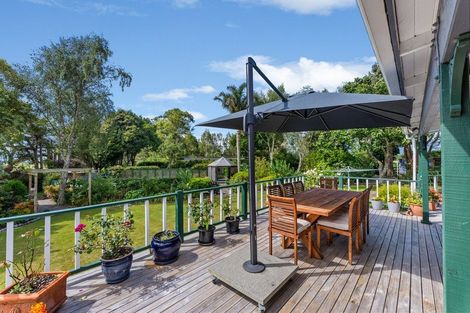 Photo of property in 38 Sutton Road, Te Horo, Otaki, 5582