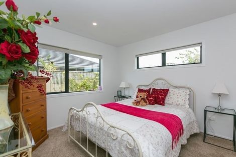 Photo of property in 9 Keene Drive, Bell Block, New Plymouth, 4312