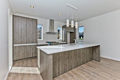 Photo of property in 10 Seafort Lane, Silverdale, 0932