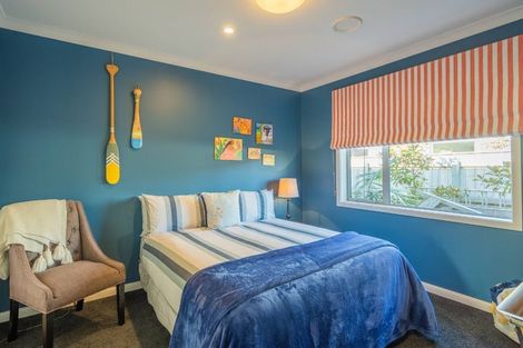 Photo of property in 9 Bridford Way, Paraparaumu, 5032
