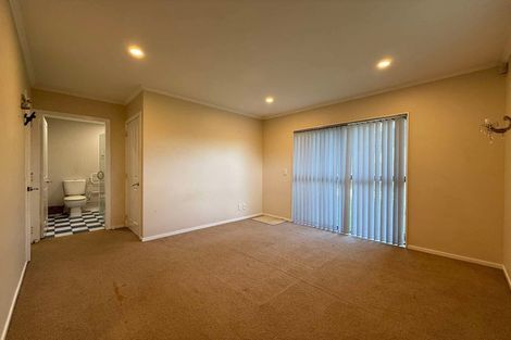 Photo of property in 10 Cabbage Tree Grove, Woodridge, Wellington, 6037