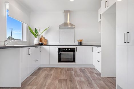 Photo of property in 15 Odette Street, Bader, Hamilton, 3206