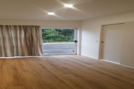 Photo of property in 9 Hatherlow Street, Glenfield, Auckland, 0629