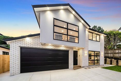 Photo of property in 11 Tawapou Close, Massey, 0614