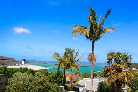Photo of property in 24 Palmerston Road, Birkenhead, Auckland, 0626