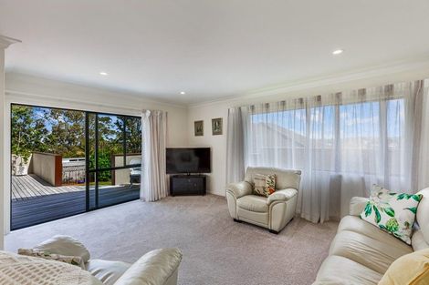 Photo of property in 1/12 Richards Avenue, Forrest Hill, Auckland, 0620
