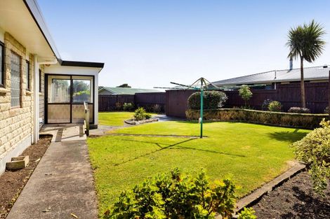 Photo of property in 14 Pohutukawa Drive, Opunake, 4616