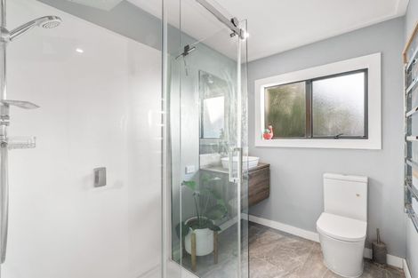Photo of property in 21 Snapper Road, Stillwater, Silverdale, 0993