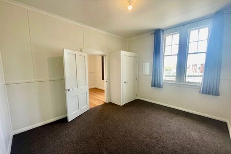 Photo of property in 512 Devon Street East, Strandon, New Plymouth, 4312