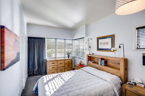 Photo of property in 4 Higgins Street, Marewa, Napier, 4110