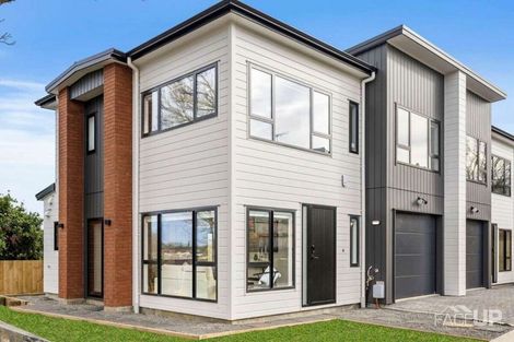 Photo of property in 43a Mirrabooka Avenue, Botany Downs, Auckland, 2010