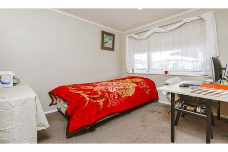 Photo of property in 12 Luke Place, Otara, Auckland, 2023