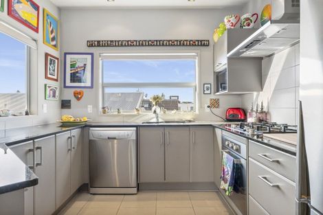 Photo of property in 3e Grace Avenue, Mount Maunganui, 3116