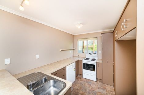 Photo of property in 44 Kaimanawa Street, Kelvin Grove, Palmerston North, 4414