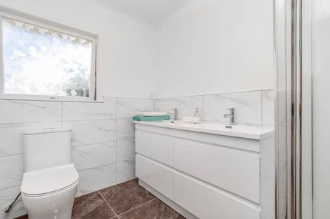 Photo of property in 2/5 Elizabeth Avenue, Papatoetoe, Auckland, 2025