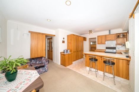 Photo of property in 104 Featherston Street, Takaro, Palmerston North, 4412