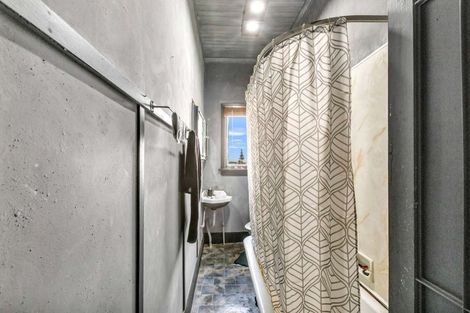 Photo of property in 17 Thistle Street, Gore, 9710