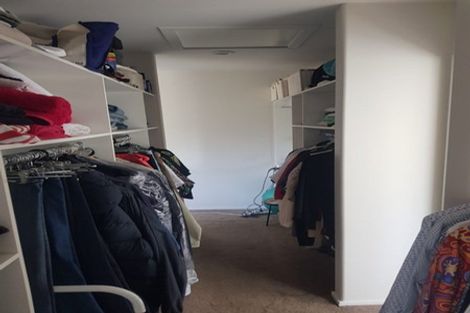 Photo of property in 42 Corricvale Way, Northcross, Auckland, 0630