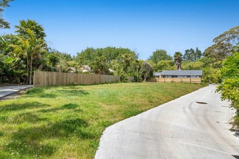 Photo of property in 120 Awaroa Road, Helensville, 0800