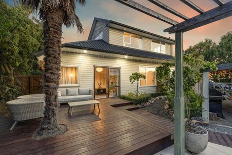 Photo of property in 9 Lake Terrace Road, Burwood, Christchurch, 8061