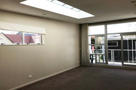 Photo of property in 306u4 Evans Bay Parade, Hataitai, Wellington, 6021
