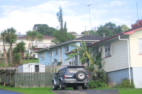 Photo of property in 97 Reynella Drive, Massey, Auckland, 0614