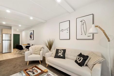 Photo of property in 11 East Street, Papakura, 2110