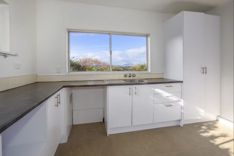 Photo of property in 3 Corlett Road, Plimmerton, Porirua, 5026