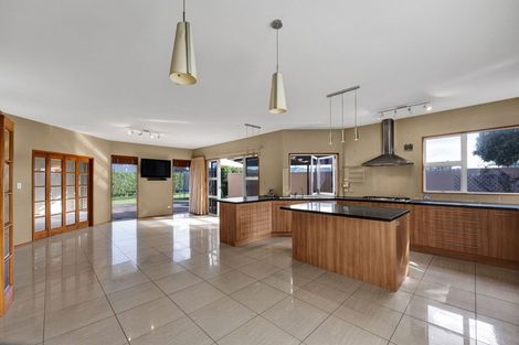 Photo of property in 19 Mccarthy Street, Hawera, 4610