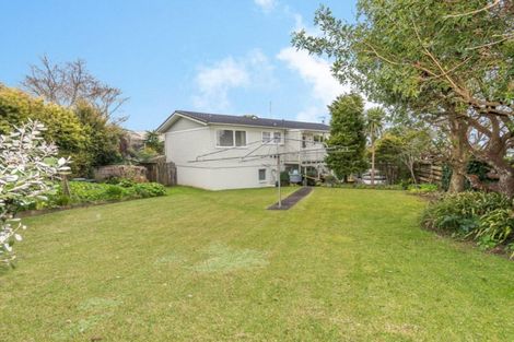 Photo of property in 3 Denyer Place, New Lynn, Auckland, 0600